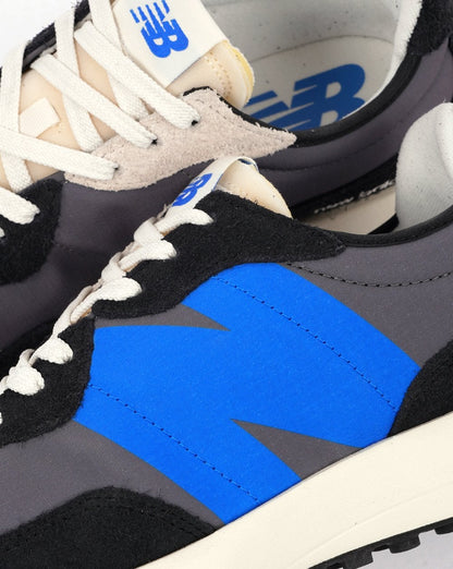 New Balance 327 Trainer Schwarz