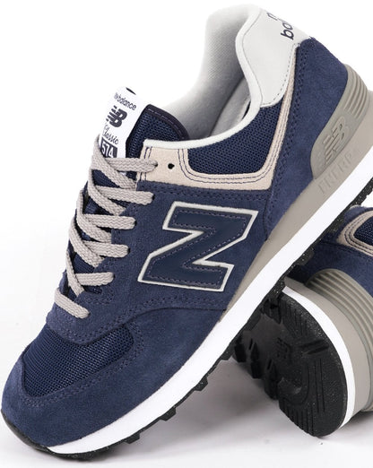 New Balance 574 Classic Trainer Marineblau / Grau