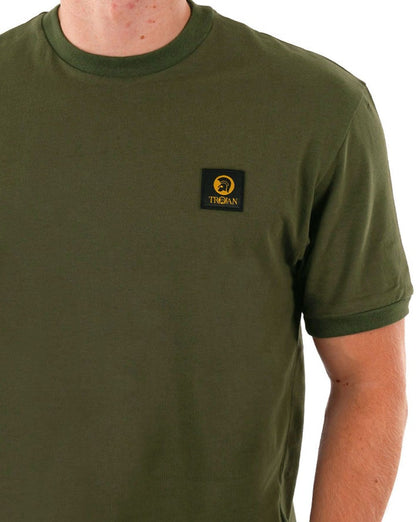 Trojan Badge Plain T-Shirt Armeegrün