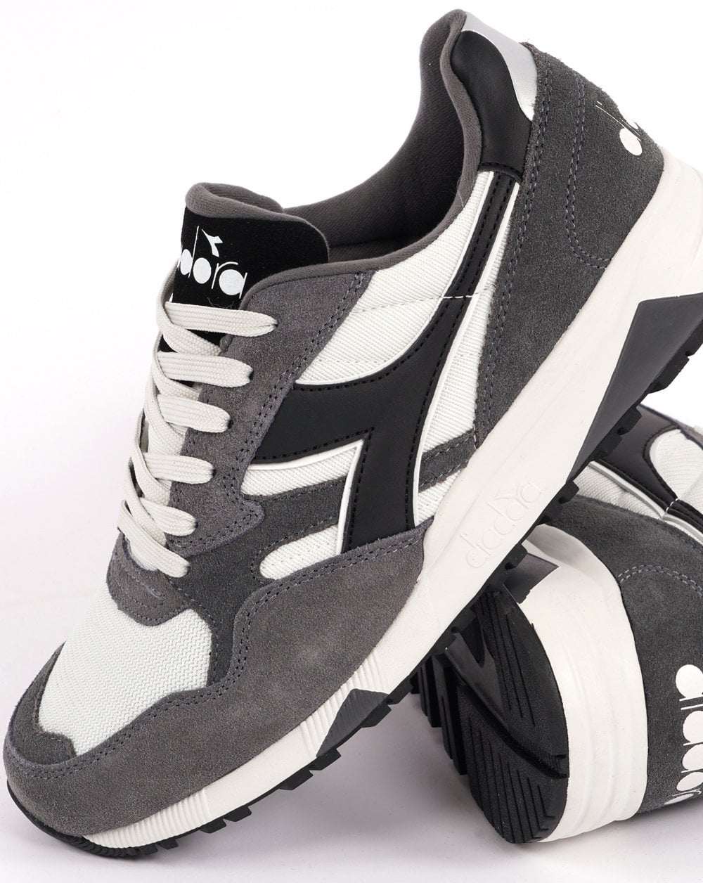 Diadora N902 Trainer Grey/Off White/Black