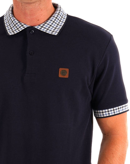 Trojan – Poloshirt mit Mini-Gingham-Besatz in Marineblau
