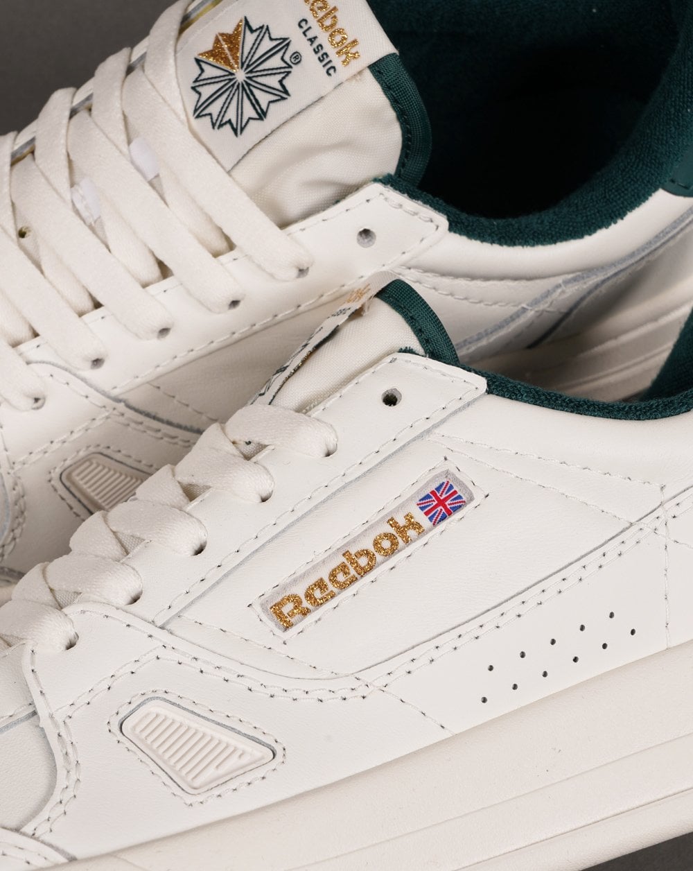 Reebok LT Court Trainers Chalk/Green