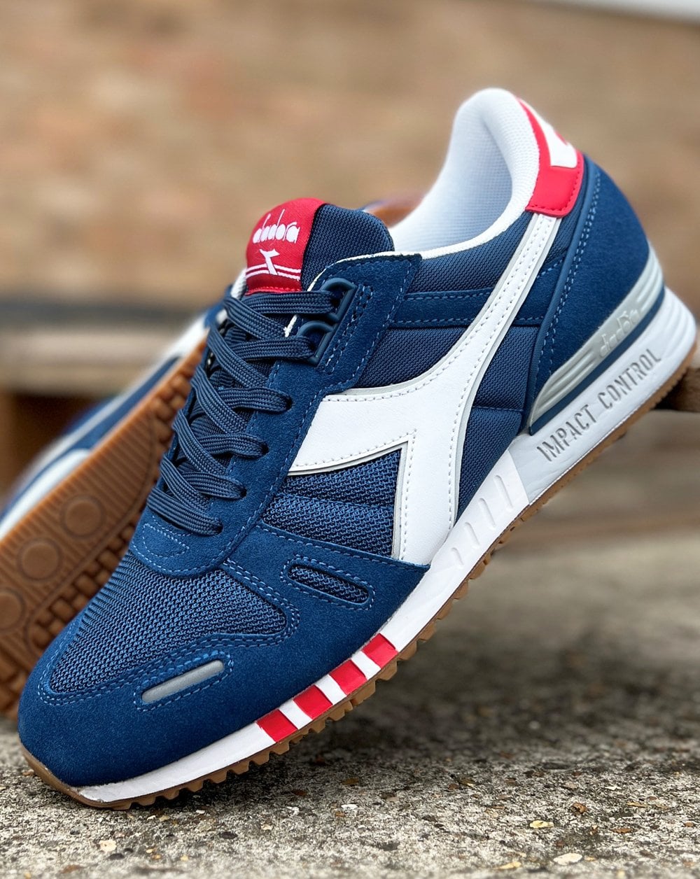Diadora Titan Trainer True Navy White