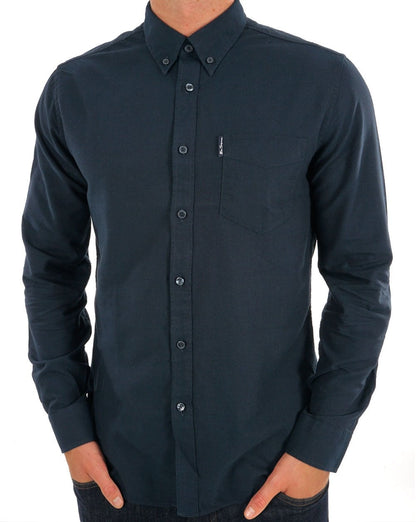 Ben Sherman – Langärmliges Oxford-Hemd in Marineblau