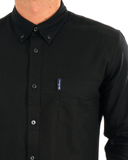 Ben Sherman – Langärmliges Oxford-Hemd in Schwarz
