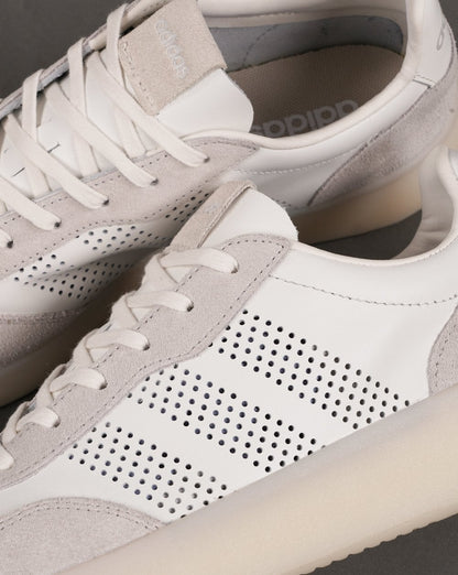 Adidas Barreda Leder-Sneakers Weiß/Graue Eissohle