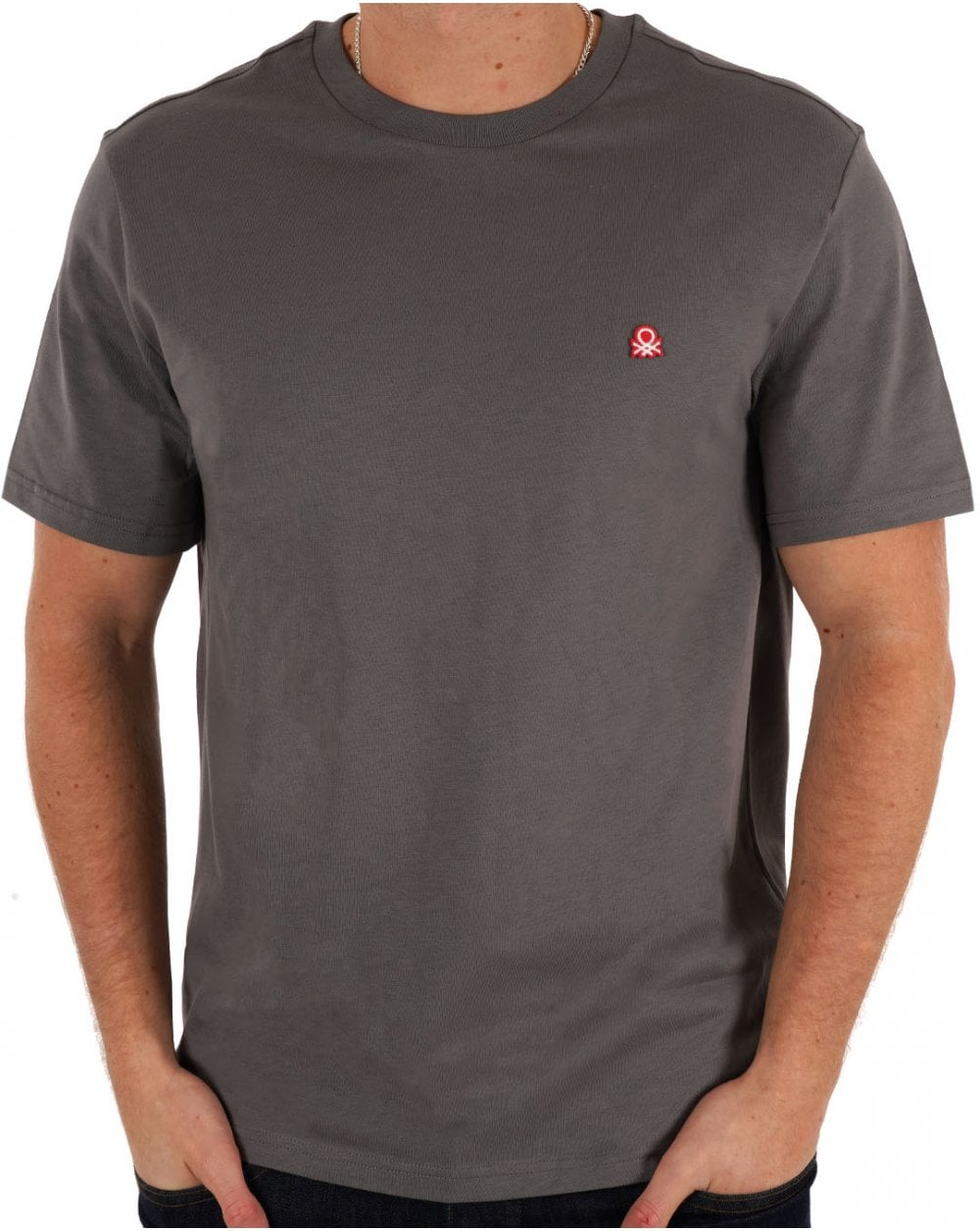 Benetton T-Shirt mit kleinem Logo in Anthrazit