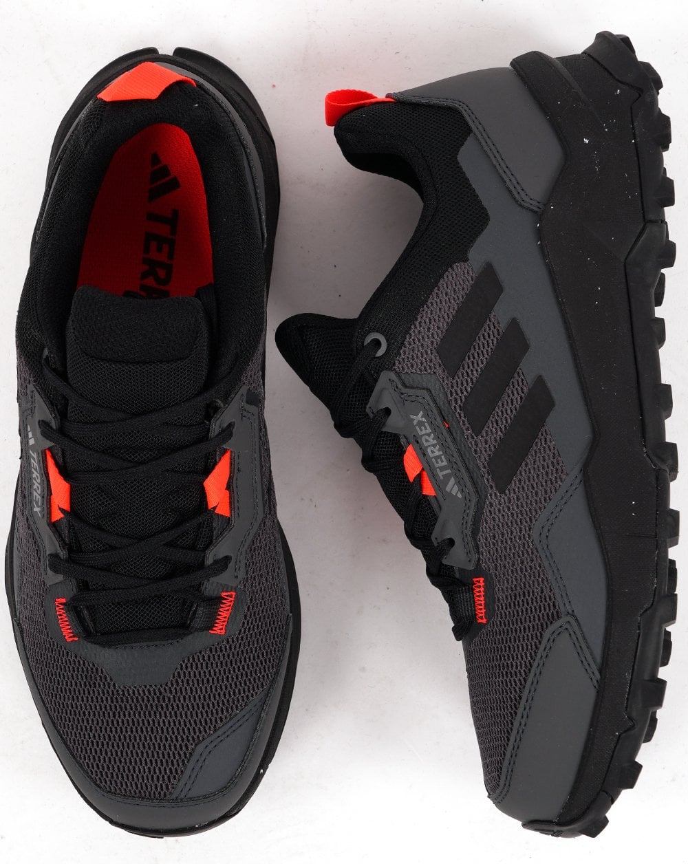 Adidas Terrex AX4 Wanderschuhe Grau Sechs/Solar Rot/Carbon