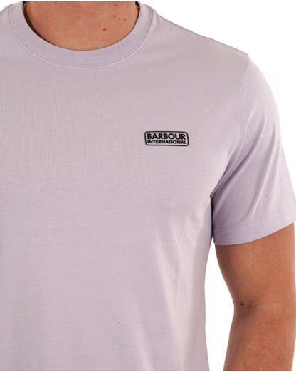 Barbour International – T-Shirt mit kleinem Logo in Distel