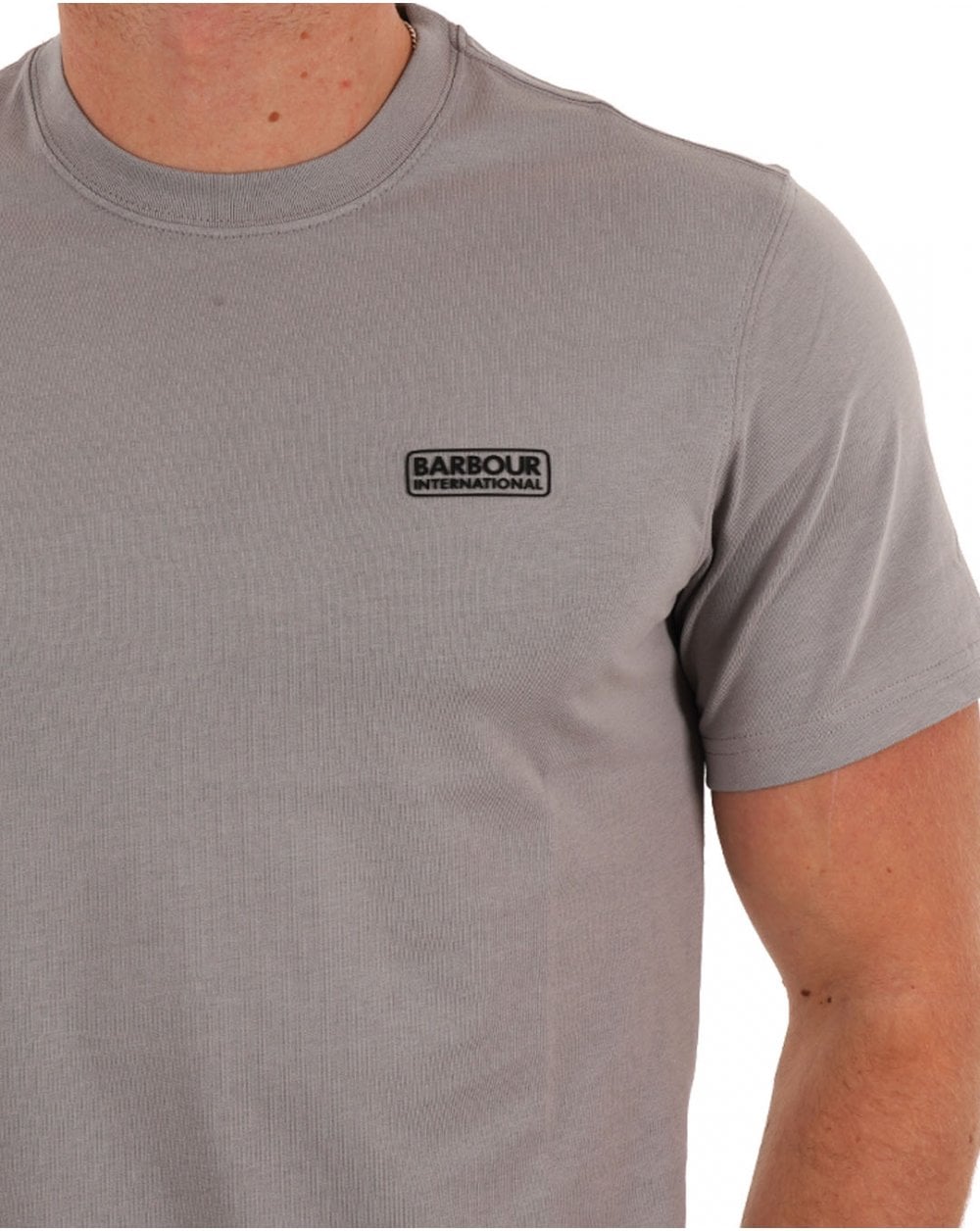 Barbour International – T-Shirt mit kleinem Logo in Hellschiefergrau