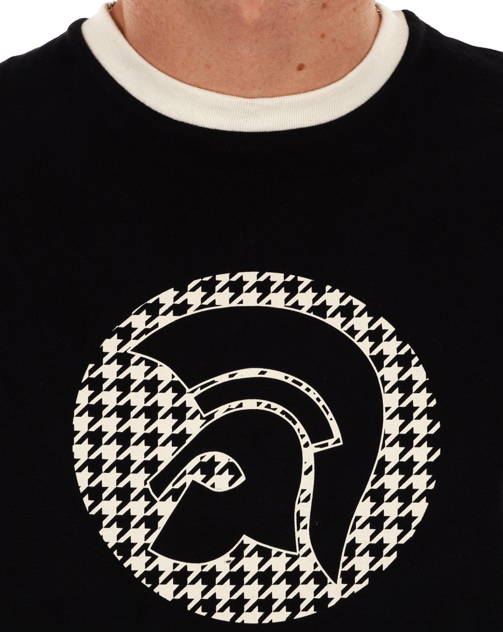 Trojan – T-Shirt mit Hahnentritt-Logo in Schwarz
