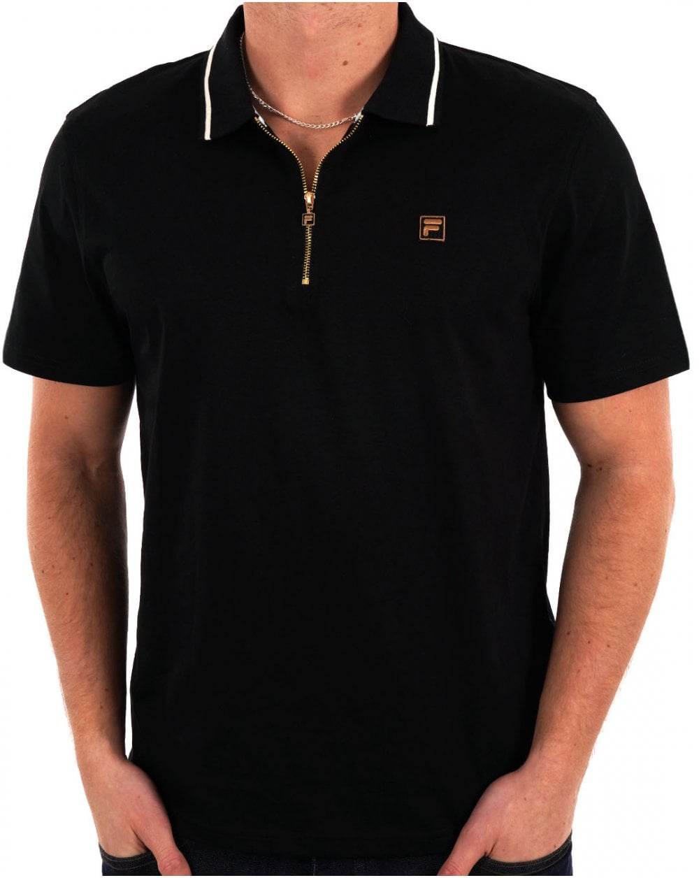 Fila – Poloshirt mit Reißverschluss und Goldspitze in Schwarz