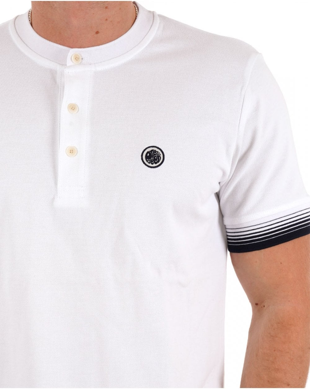Pretty Green – Grandad-T-Shirt mit Farbverlauf in Weiß