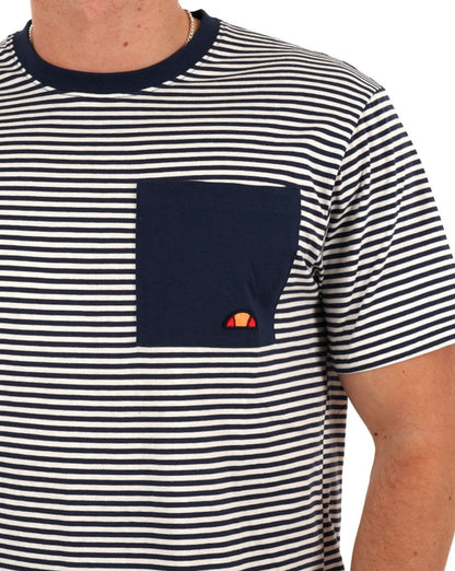 Ellesse – Hirst – Gestreiftes T-Shirt, Marineblau/Weiß
