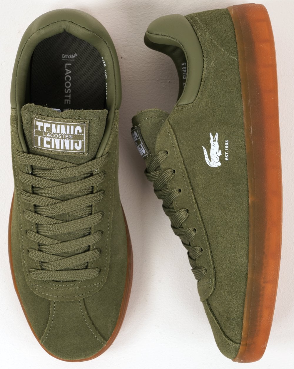 Lacoste Baseshot Wildleder-Trainer Khaki/Gummi