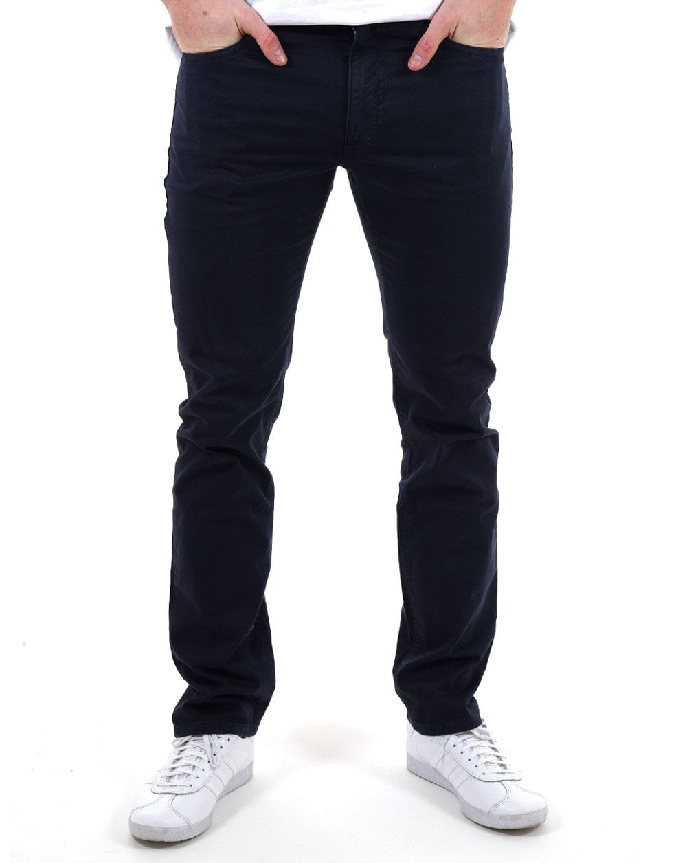 Gant – Kleidungsstückgefärbte Twill-Jeans in Marineblau