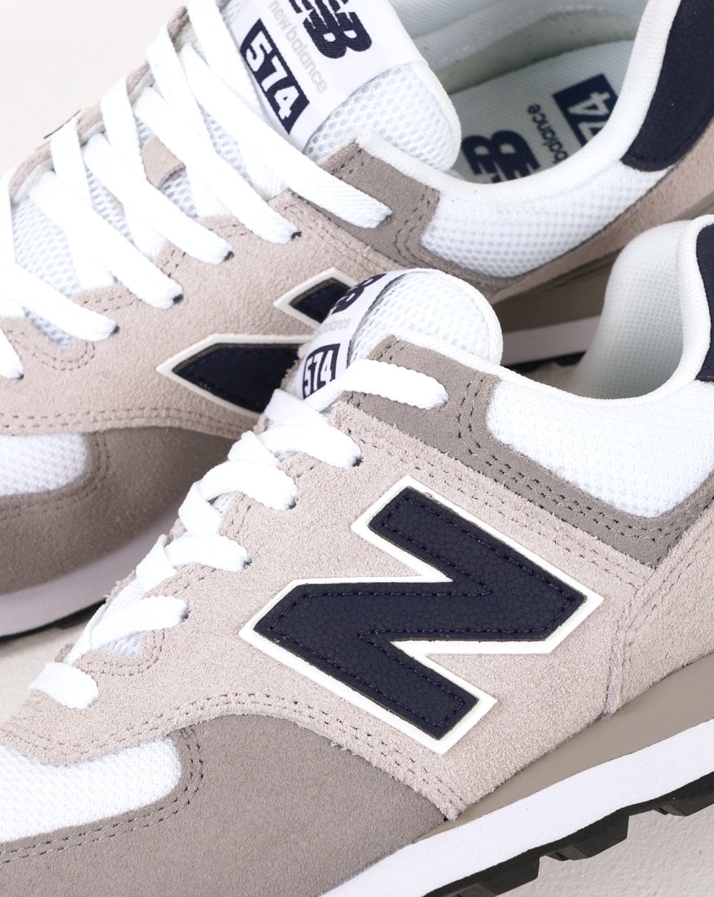New Balance 574 Trainer Grau / Weiß / Marine