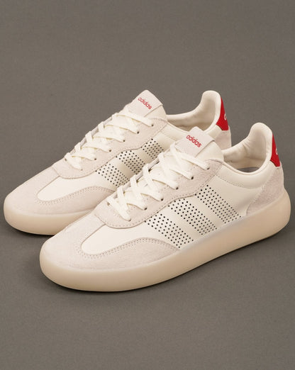 Adidas Barreda Leder-Sneaker Off-White/Scarlet
