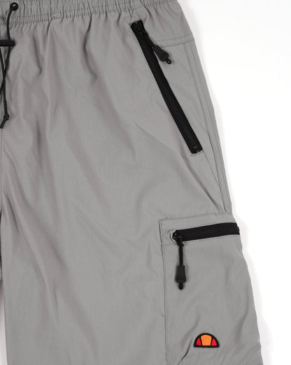Ellesse – Bullseye Cargo-Shorts in Anthrazitgrau