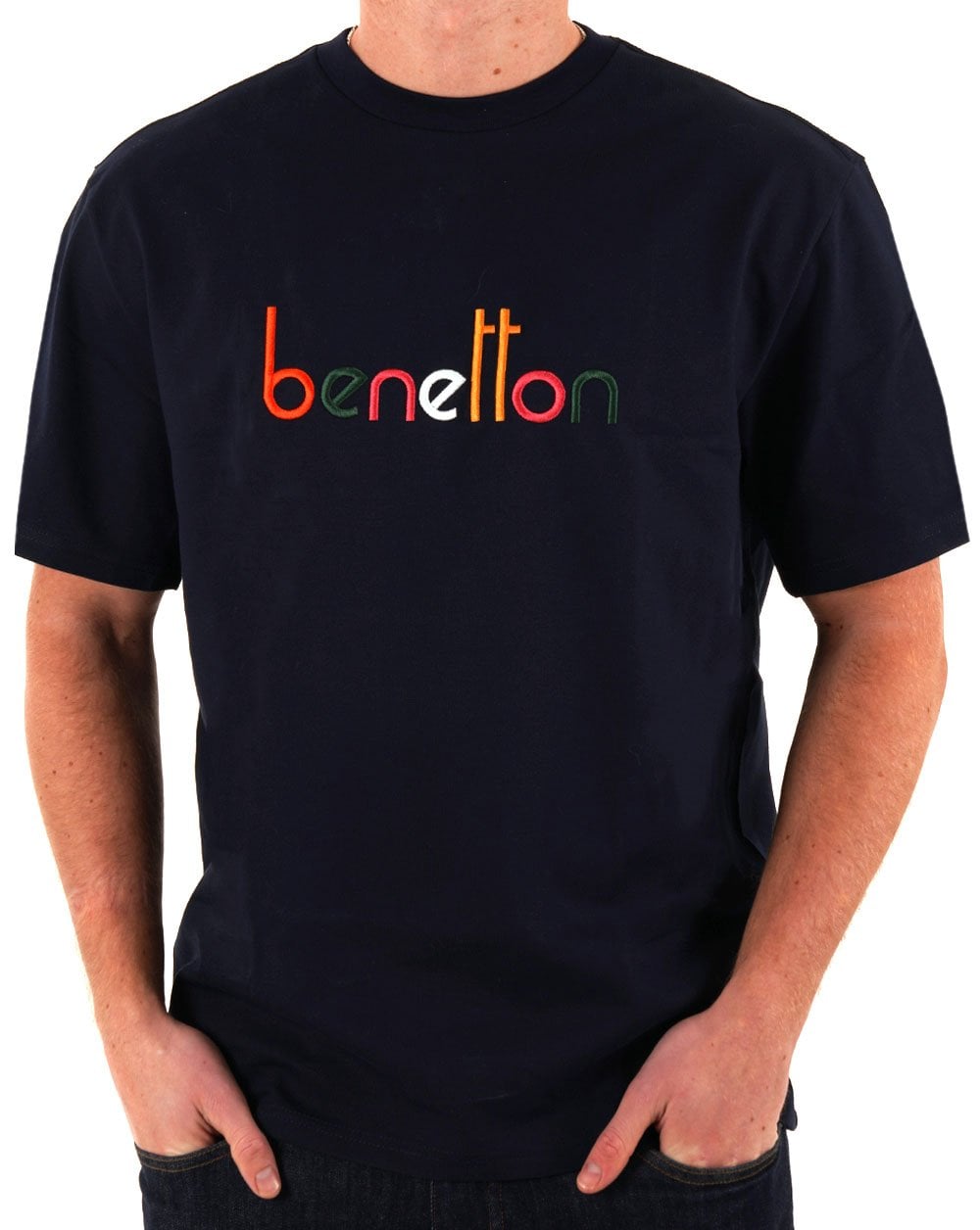 Benetton – T-Shirt mit gesticktem Logo, Marineblau/Mehrfarbig