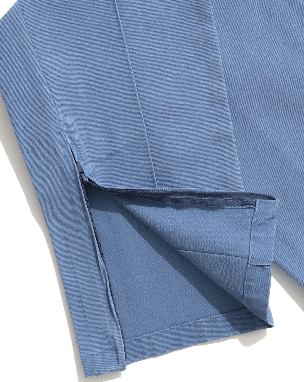 Umbro Iconic Drill Hose Infinity Blau