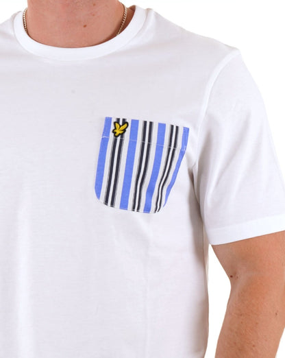 Lyle &amp; Scott – Gestreiftes T-Shirt mit Tasche in Weiß