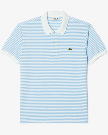 Lacoste – Poloshirt mit feinen Streifen, Weiß/Himmelblau