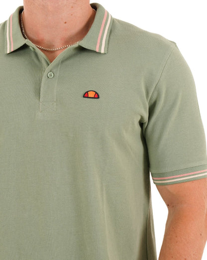 Ellesse – Poloshirt mit Streifen in Grün