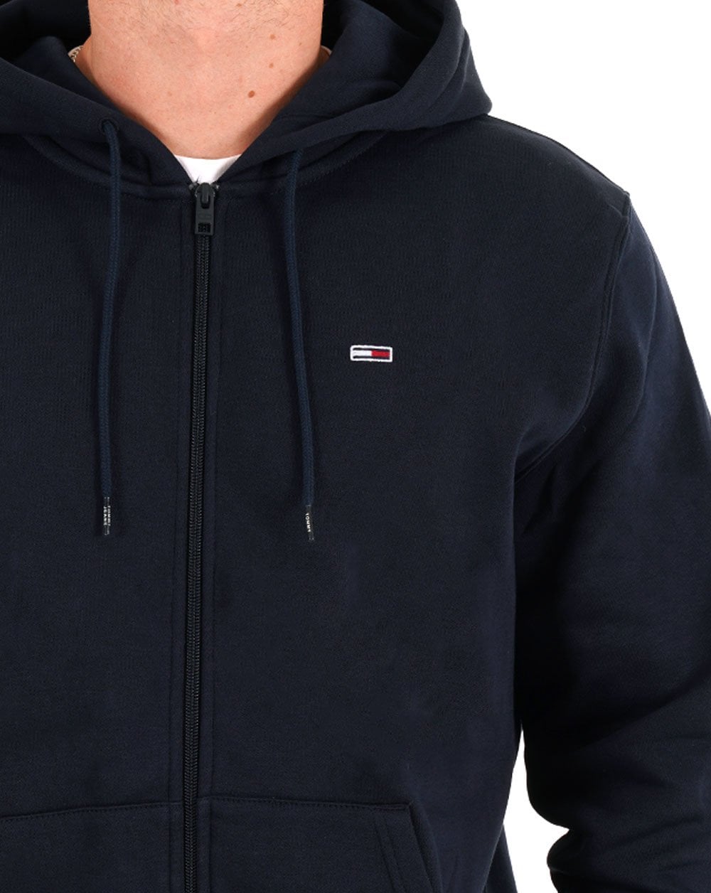 Tommy Jeans – FZ-Kapuzenpullover mit Flag-Patch, Marineblau