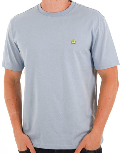 Benetton – T-Shirt mit kleinem Logo, Zartblau/Salbeigrün