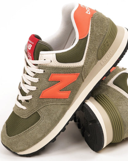 New Balance Classic 574 Sneaker Dunkel Olivin/Flare
