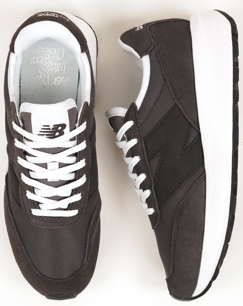 New Balance 370 Sneaker Schwarz Zement