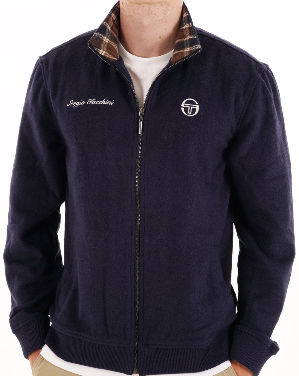 Jacke von Sergio Tacchini. Innenseite mit marineblauem Karomuster