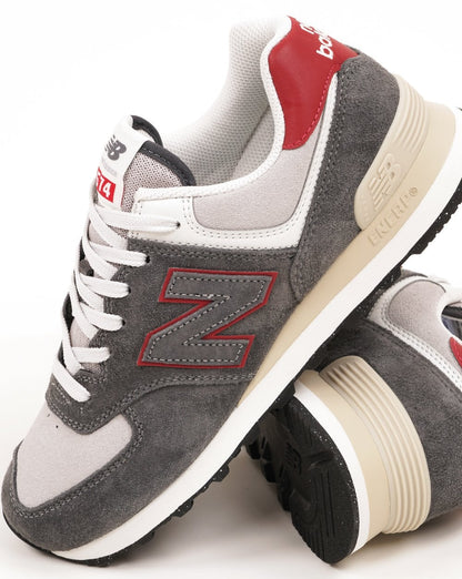 New Balance 574 Sneaker Grau / Dunkelrot