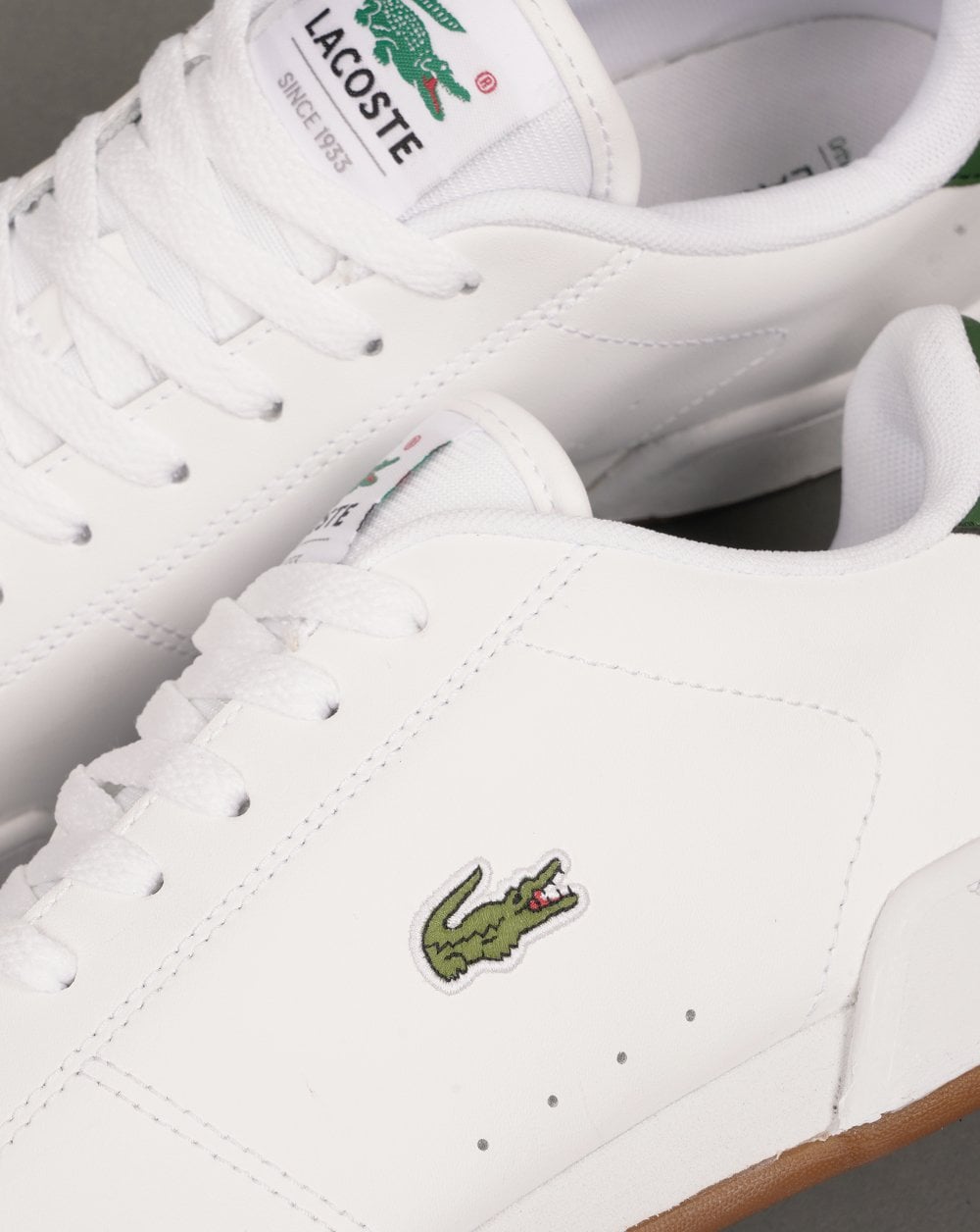 Lacoste Carnaby Cup Leder-Sneaker Weiß/Dunkelgrün