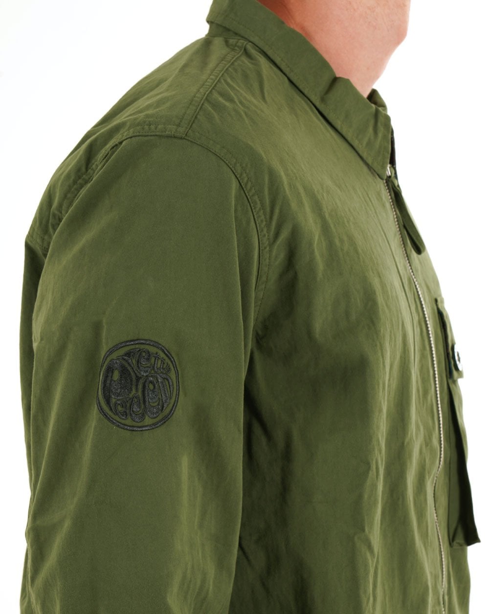 Hübsches grünes Feltham-Overshirt in Khakigrün