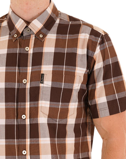 Ben Sherman Kurzarmhemd mit Karomuster, dunkelbraun