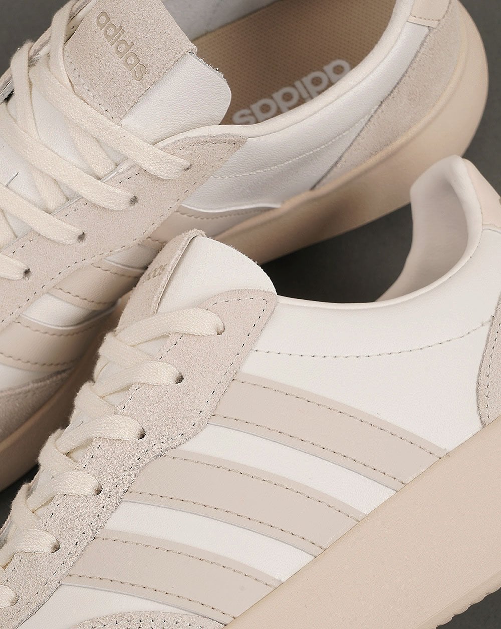 Adidas Barreda Lux Sneaker, Kreideweiß, Leder