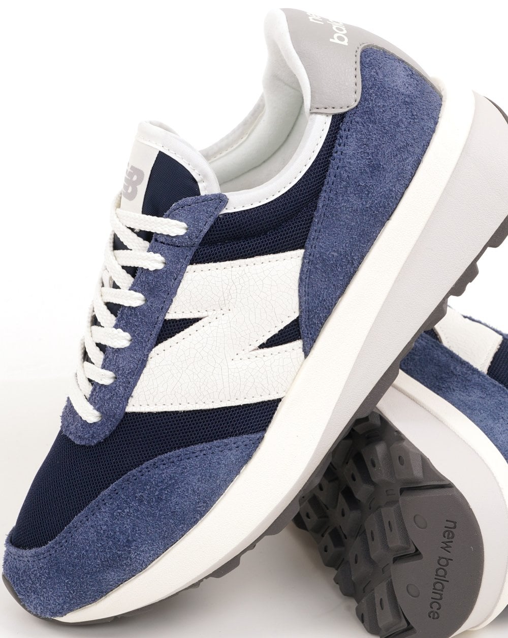 New Balance 370 Sneaker Navy/Sea Salt