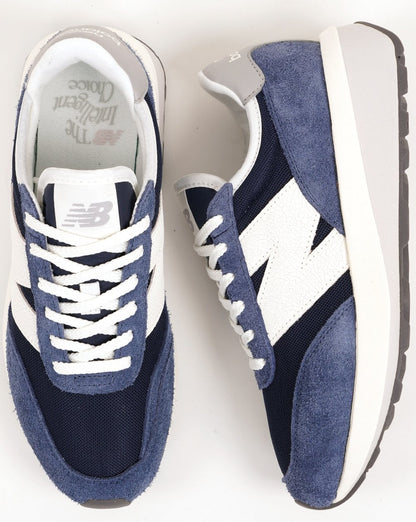 New Balance 370 Sneaker Navy/Sea Salt