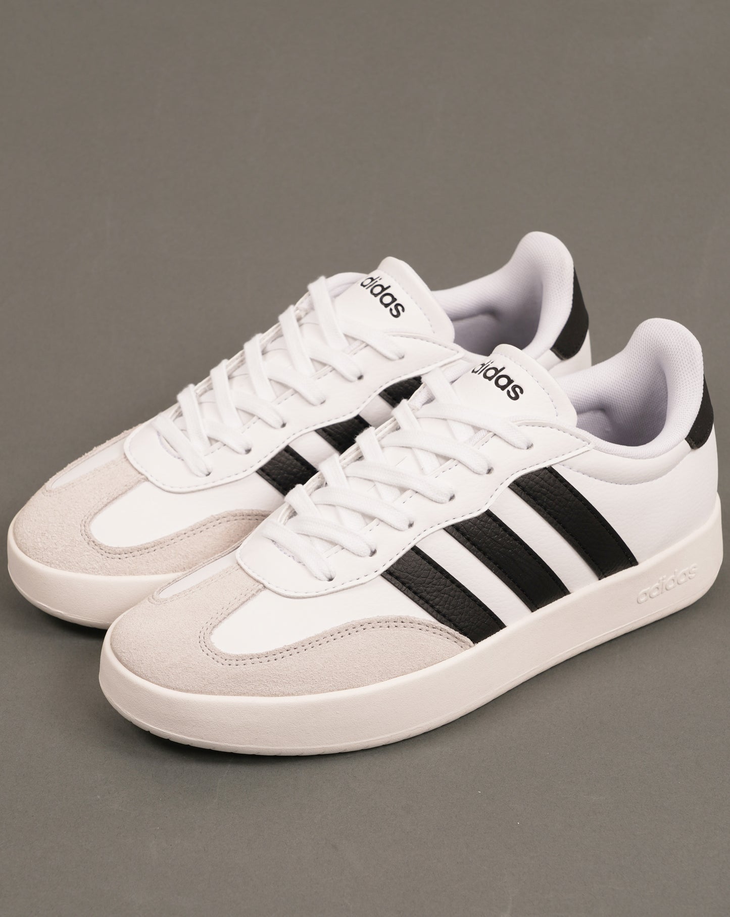 Adidas Barreda Trainers White/Black