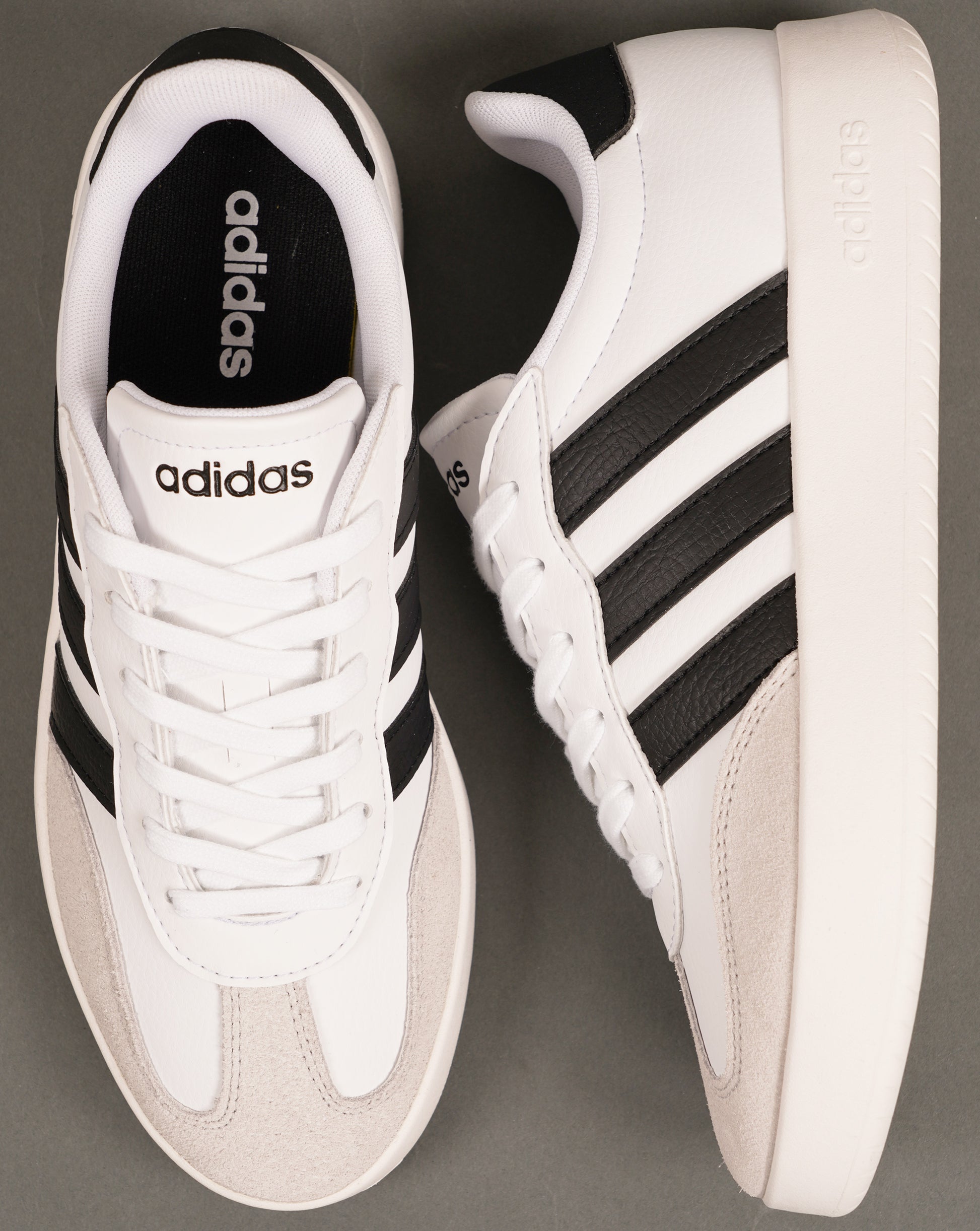 Adidas Barreda Trainers White/Black