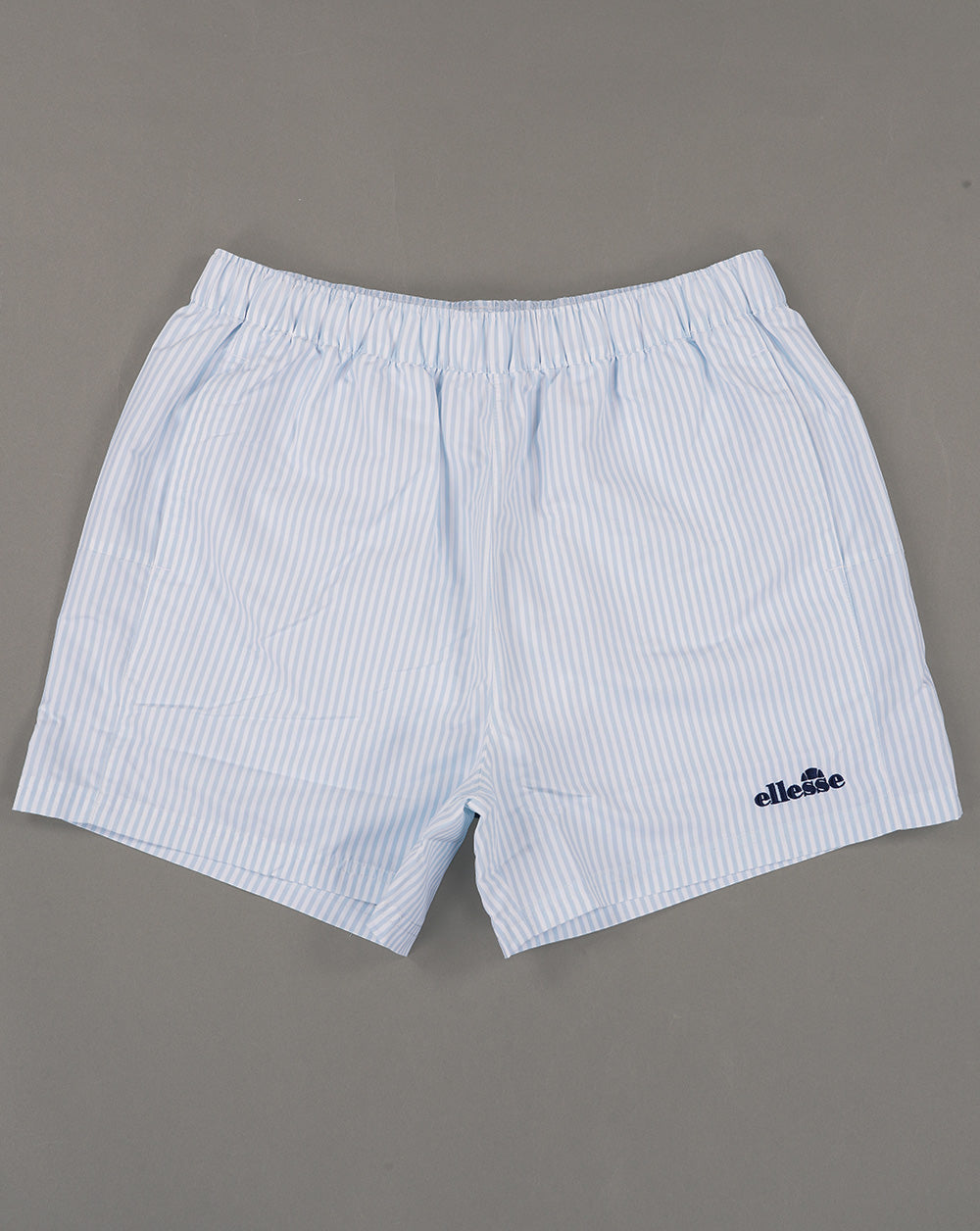 Ellesse Sylbio gestreifte Badeshorts Weiß/Hellblau