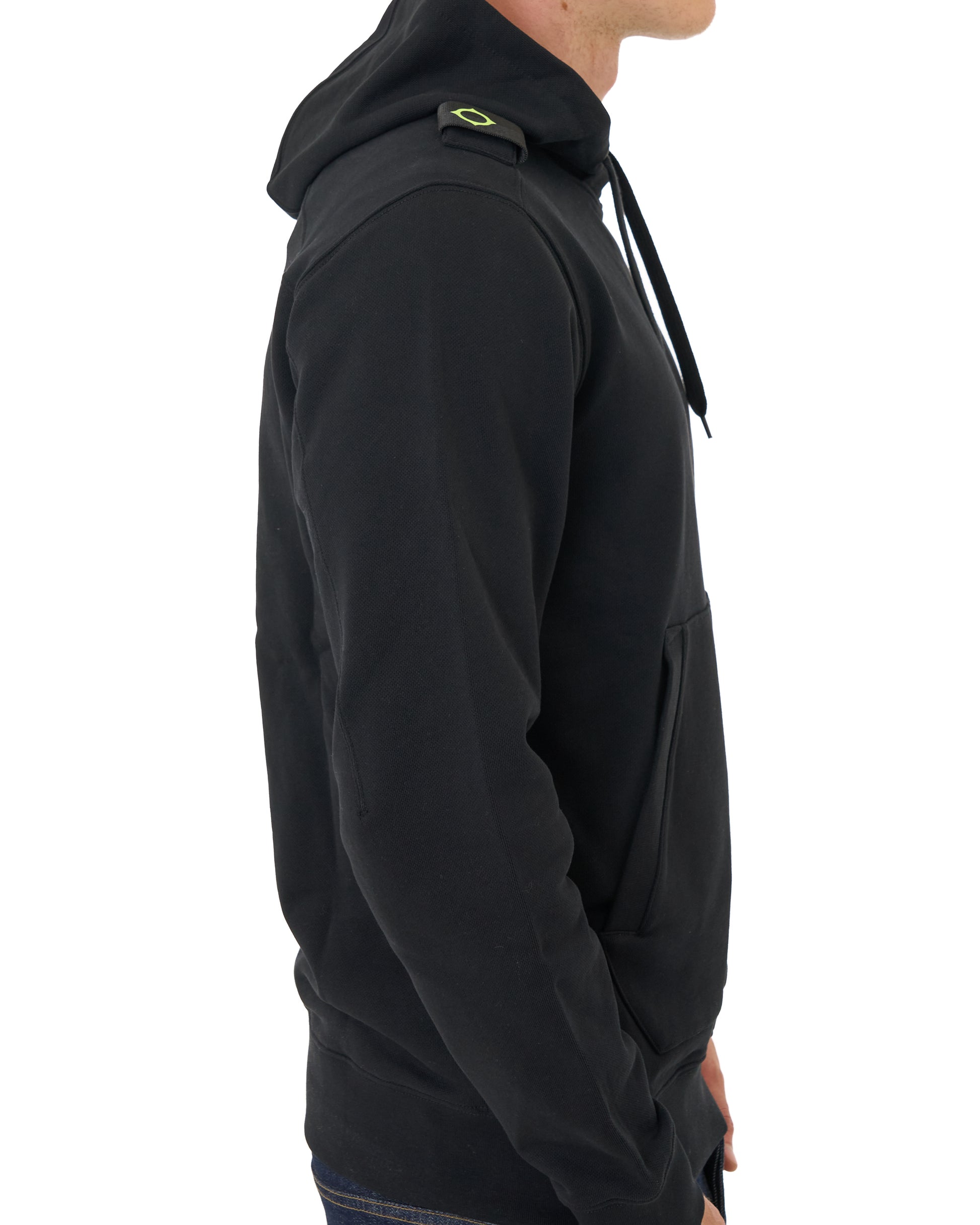 MA.STRUM Training Overhead Hoodie Black