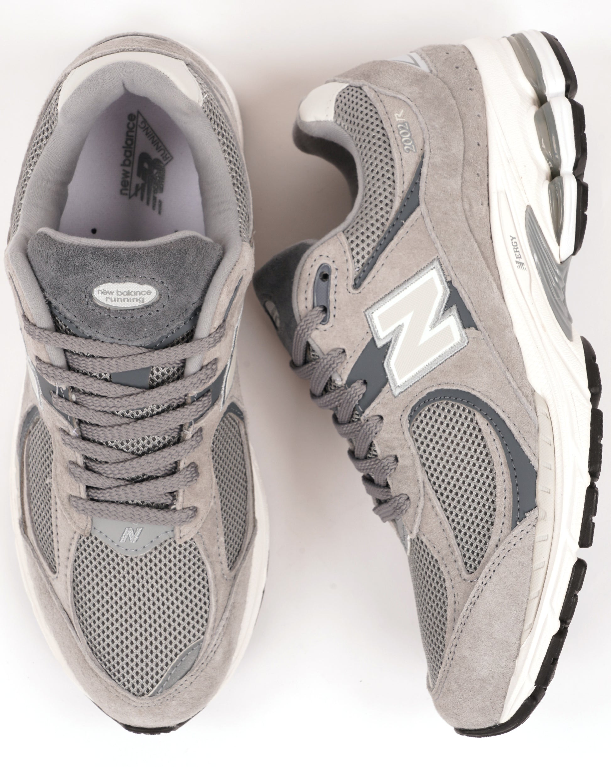 New Balance 2002R Trainers Steel/Lead/Orca