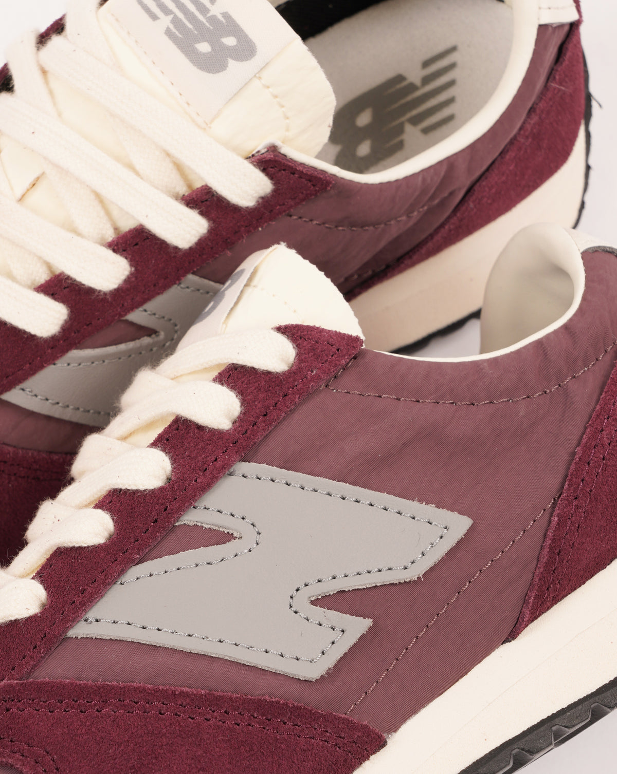 New Balance 471 Trainers Mulled Wine