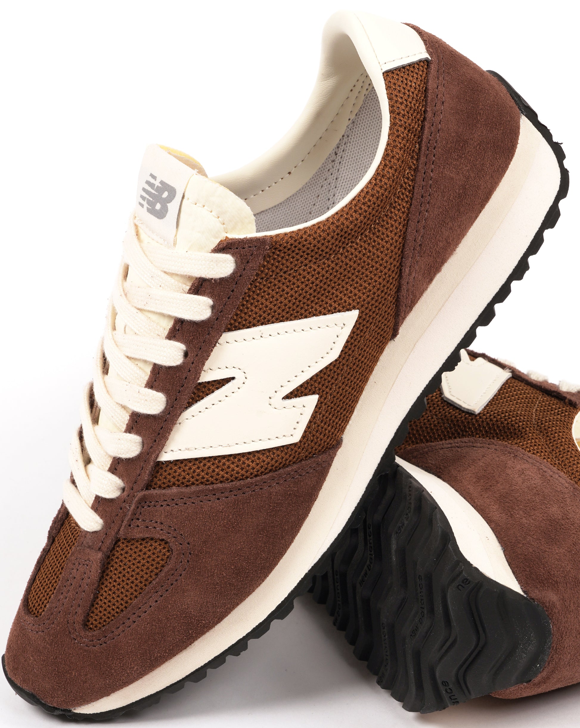 New Balance 471 Trainers Rich Oak/White