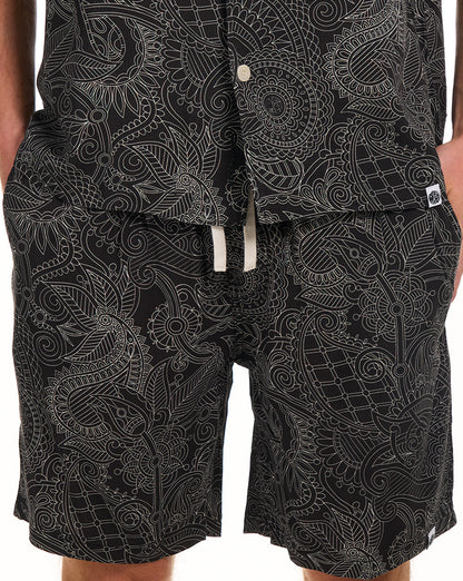 Pretty Green Resonance Linear Paisley Shorts Schwarz