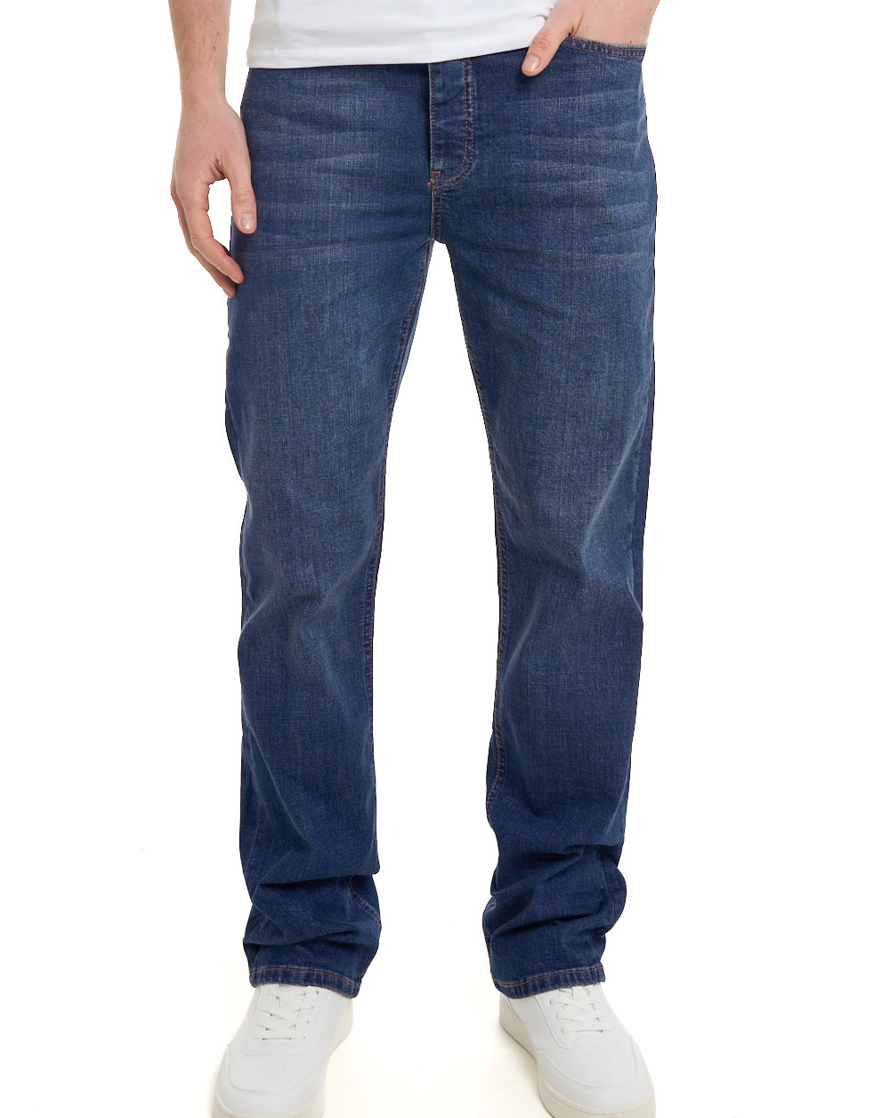 Weekend Offender Straight Fit Jeans Dunkelbraun