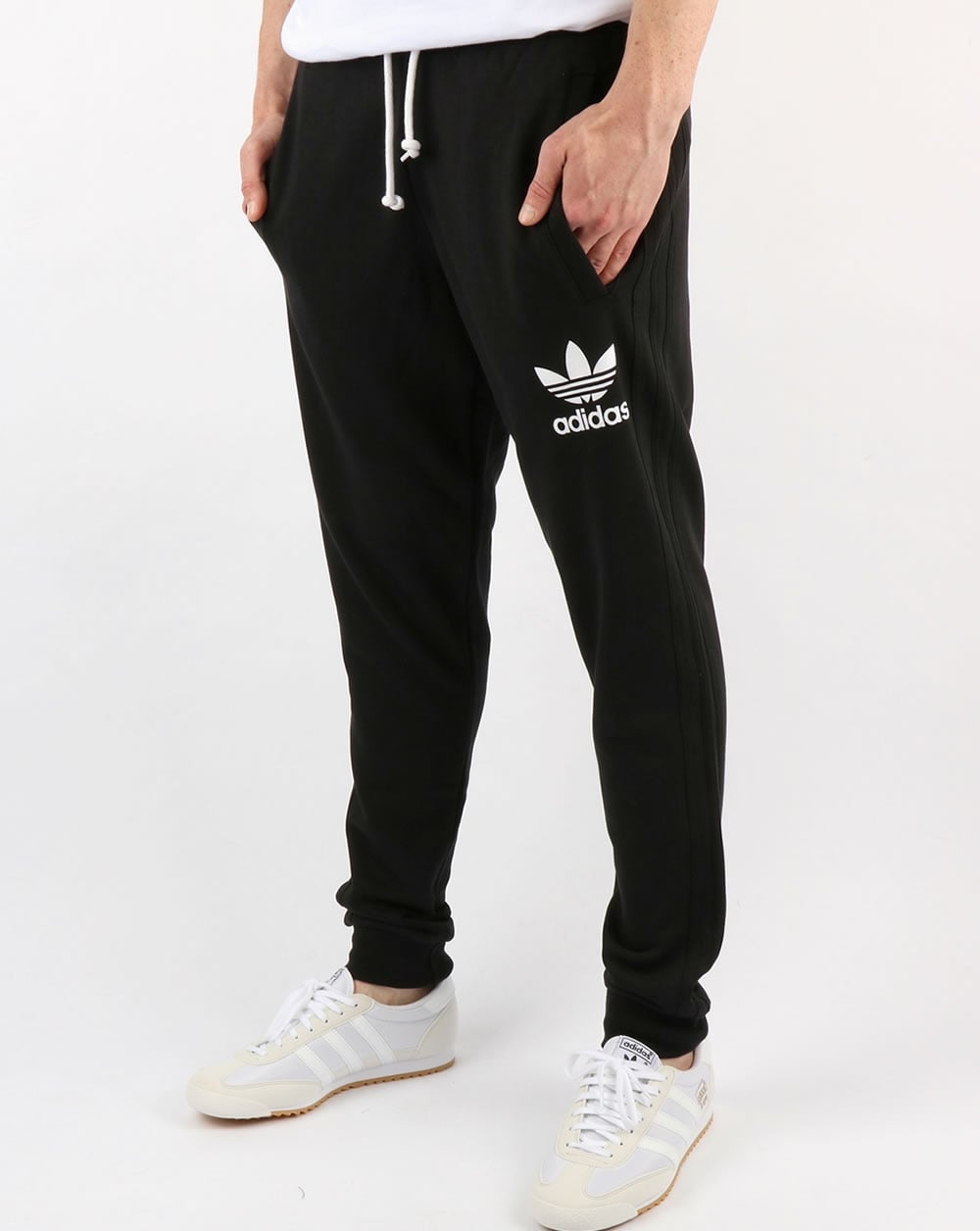 Adidas Originals – Schwarze Trainingshose mit 3 Streifen